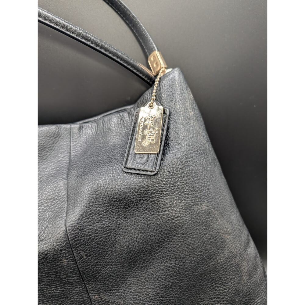 COACH Madison Leather Shoulder Bag Hobo Purse Tote Phoebe 24621 Black - Picture 2 of 16